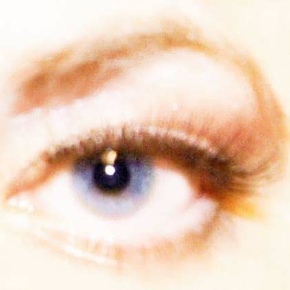 Meet your Posher, Chantale - Picture 1 of 1